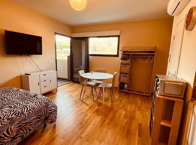 Appartement Superbe Avec Place De Parking *